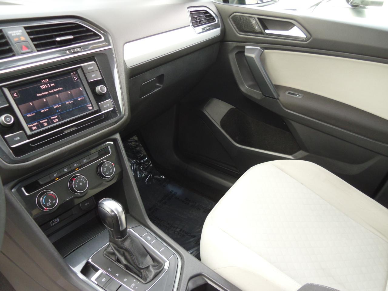 Volkswagen Tiguan 2.0T S FWD 2019
