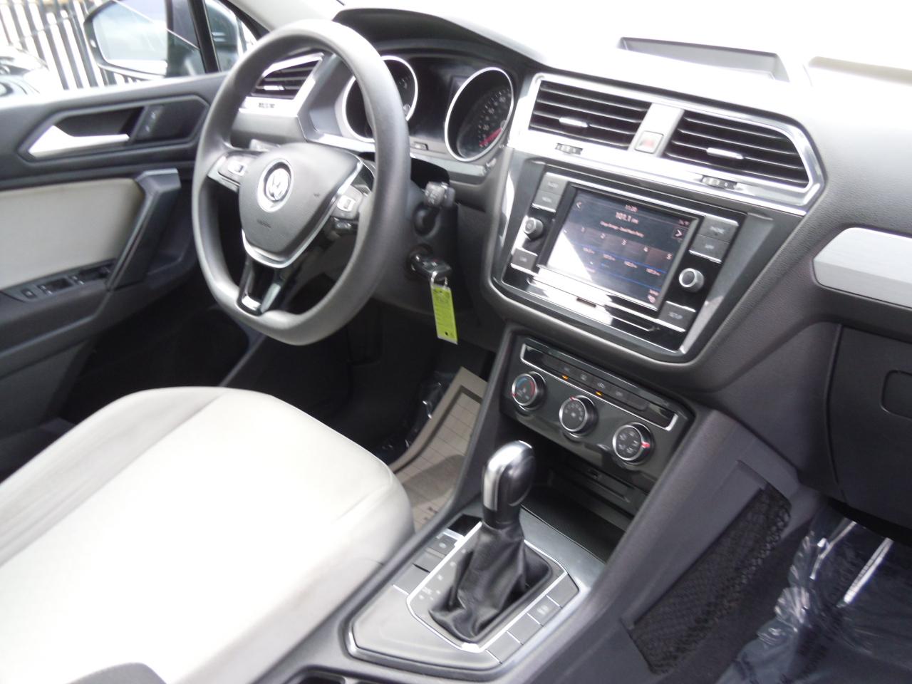Volkswagen Tiguan 2.0T S FWD 2019