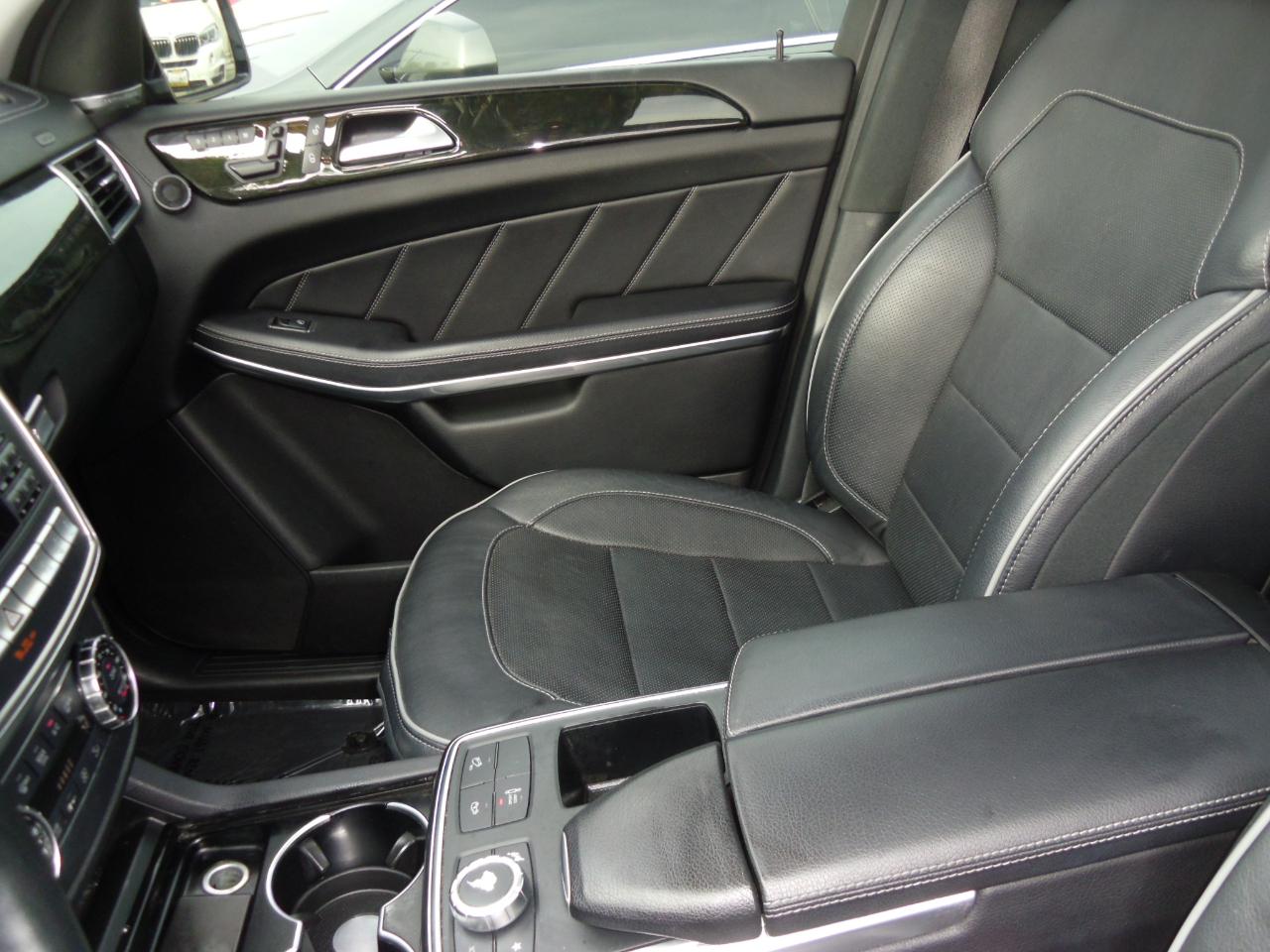 Mercedes-Benz GL-Class 4MATIC 4dr GL 550 2013