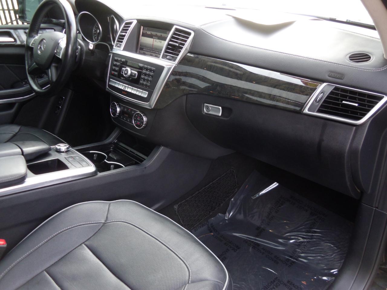 Mercedes-Benz GL-Class 4MATIC 4dr GL 550 2013