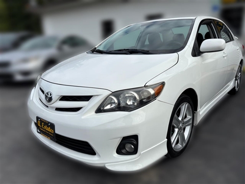 2013 Toyota Corolla S 4-Speed AT