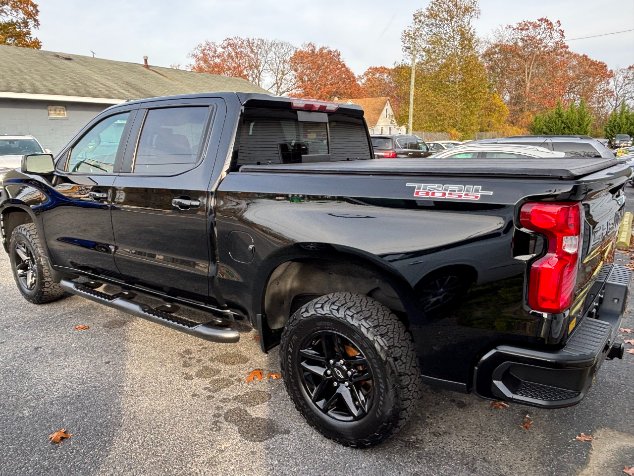 2020 Chevrolet Silverado 1500 LT Trail Boss photo 3