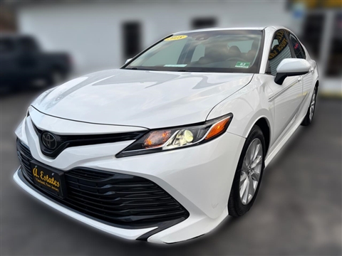 2018 Toyota Camry LE