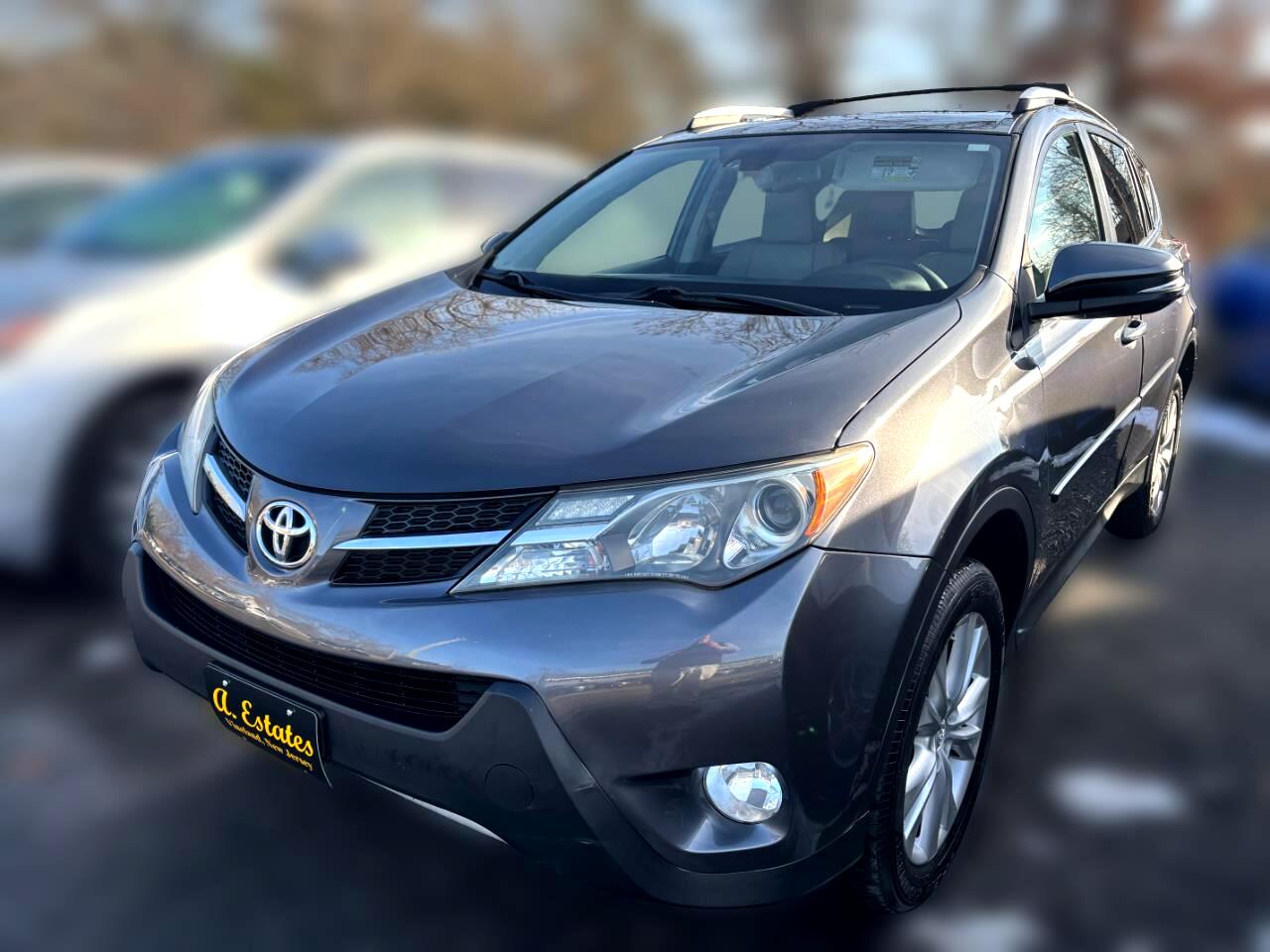 2015 Toyota RAV4 Limited's photo
