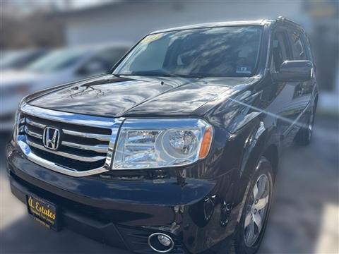 2013 Honda Pilot Touring 4WD 5-Spd AT with DVD