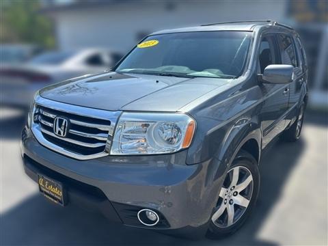 2013 Honda Pilot Touring 4WD 5-Spd AT with DVD