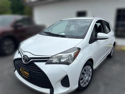 2017 Toyota Yaris LE 5-Door AT