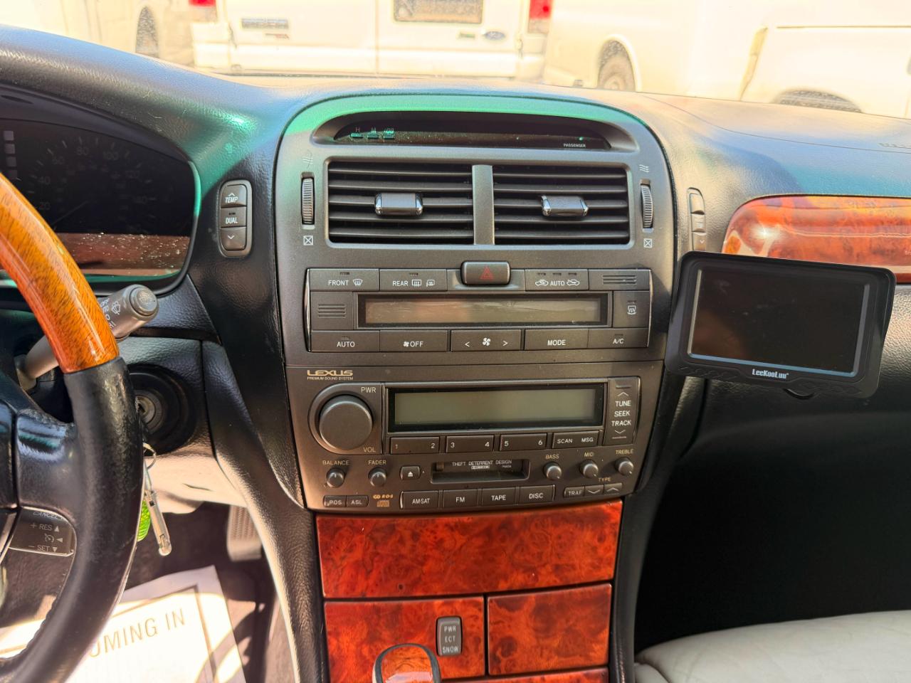 Lexus LS 430 Sedan 2005