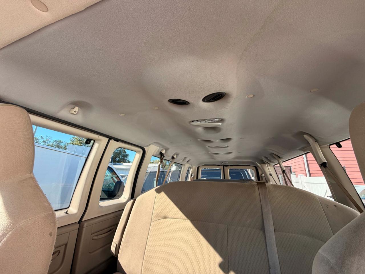 Ford Econoline E-350 Extended 2009