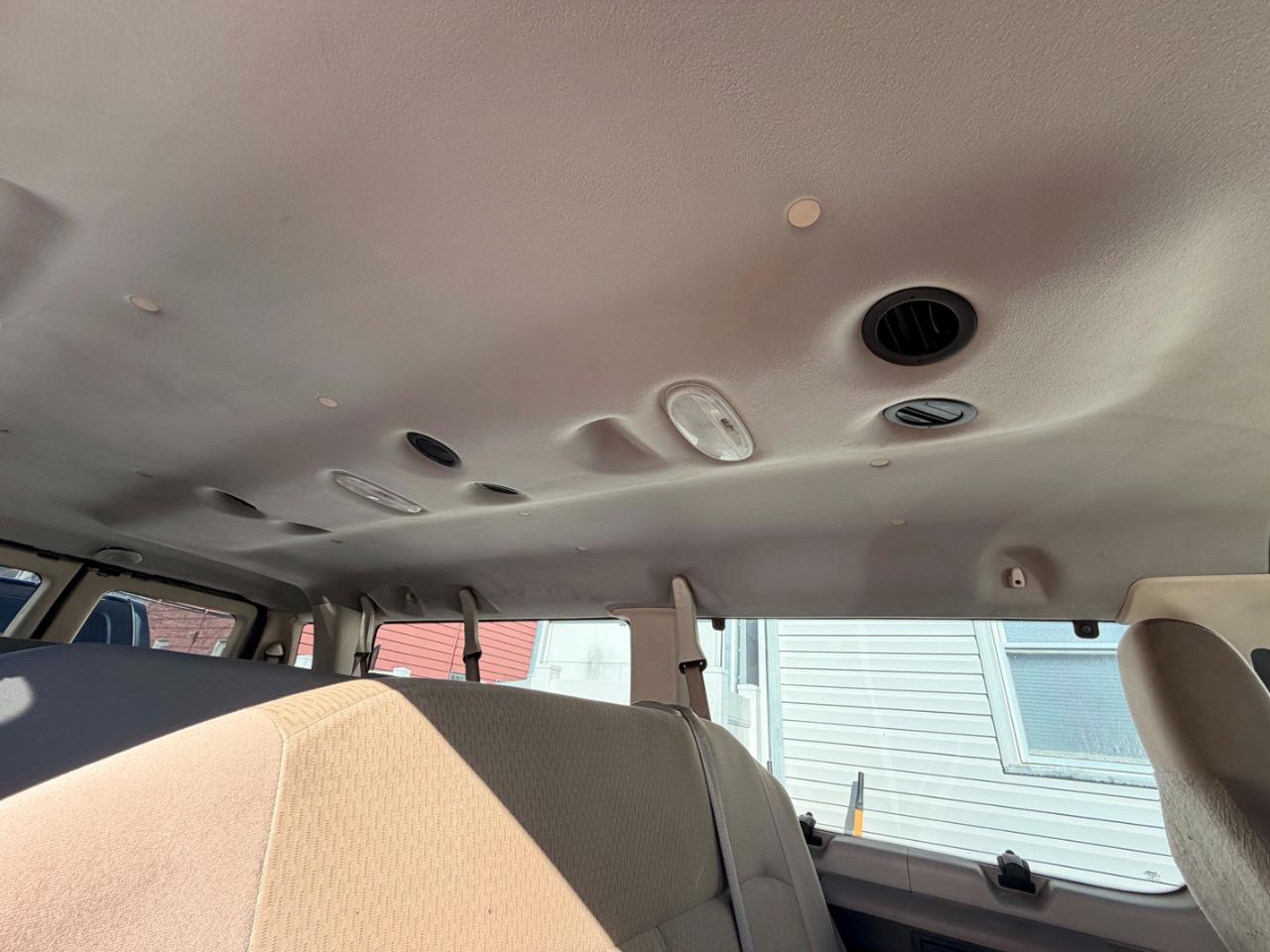 Ford Econoline E-350 Extended 2009