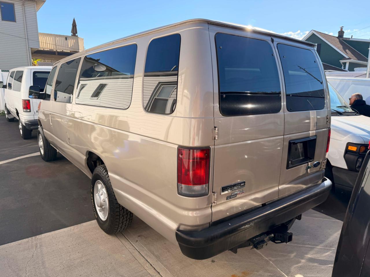Ford Econoline E-350 Extended 2009