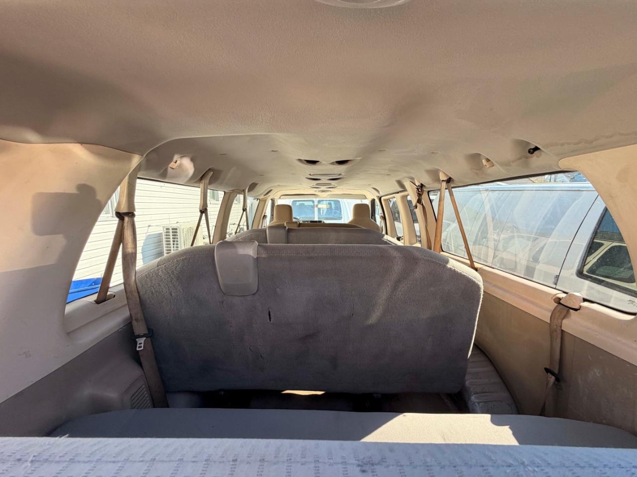 Ford Econoline E-350 Extended 2009
