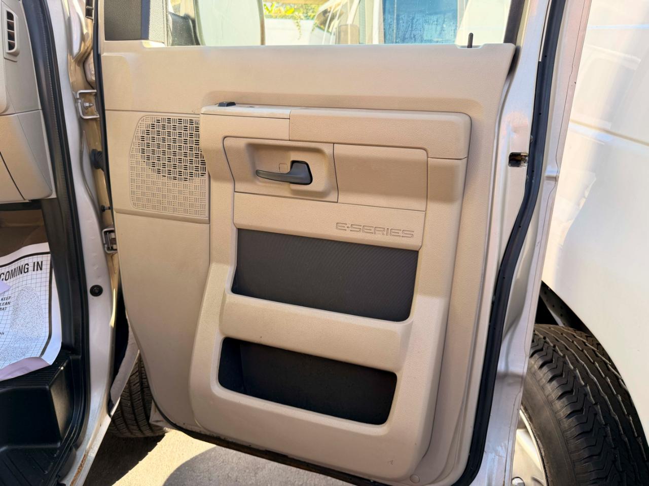 Ford Econoline E-350 Extended 2009