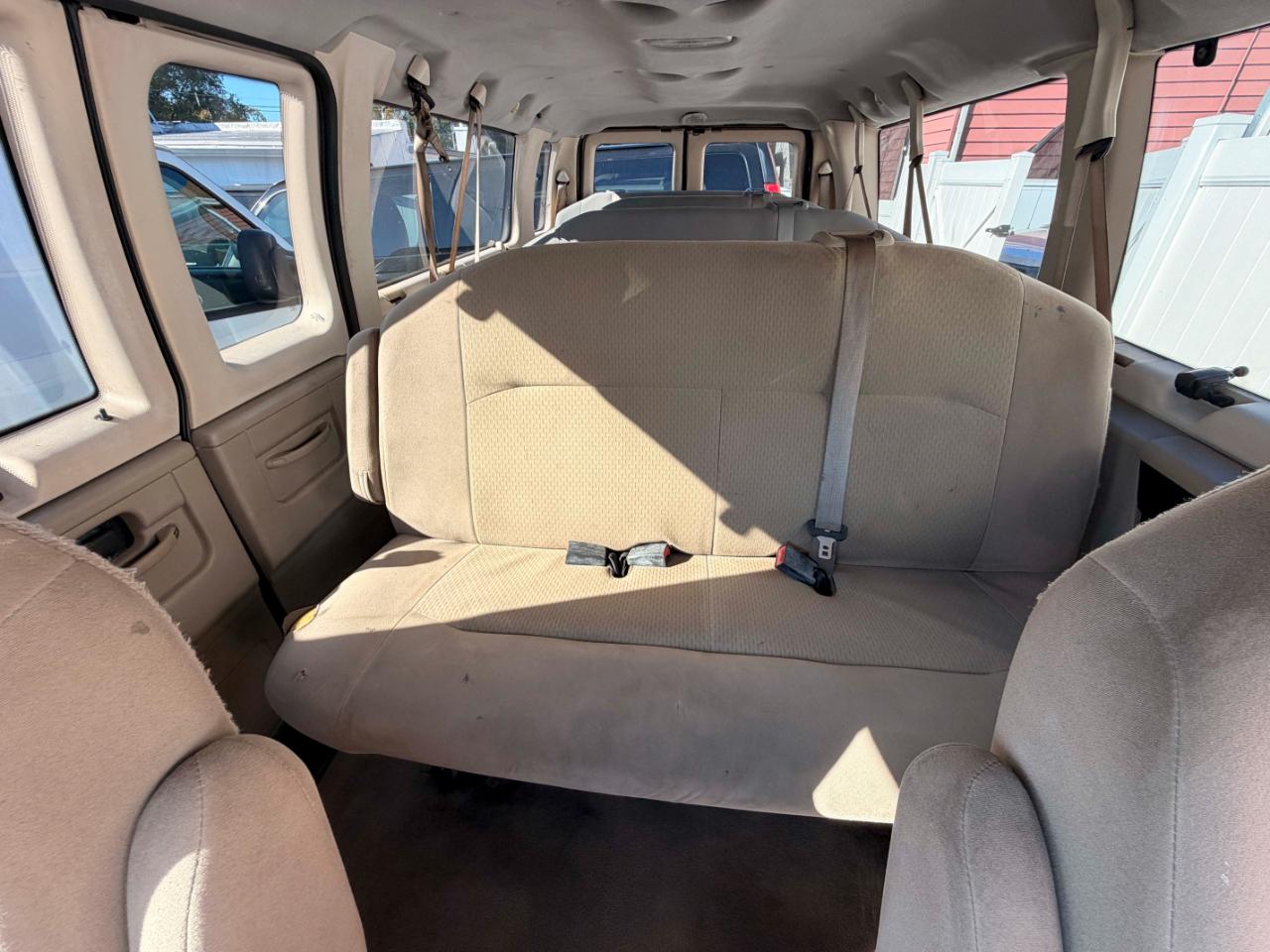 Ford Econoline E-350 Extended 2009