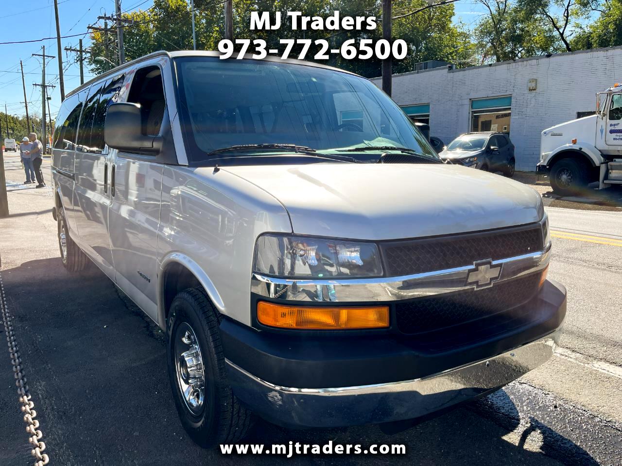 Chevrolet Express 3500 Extended 2005