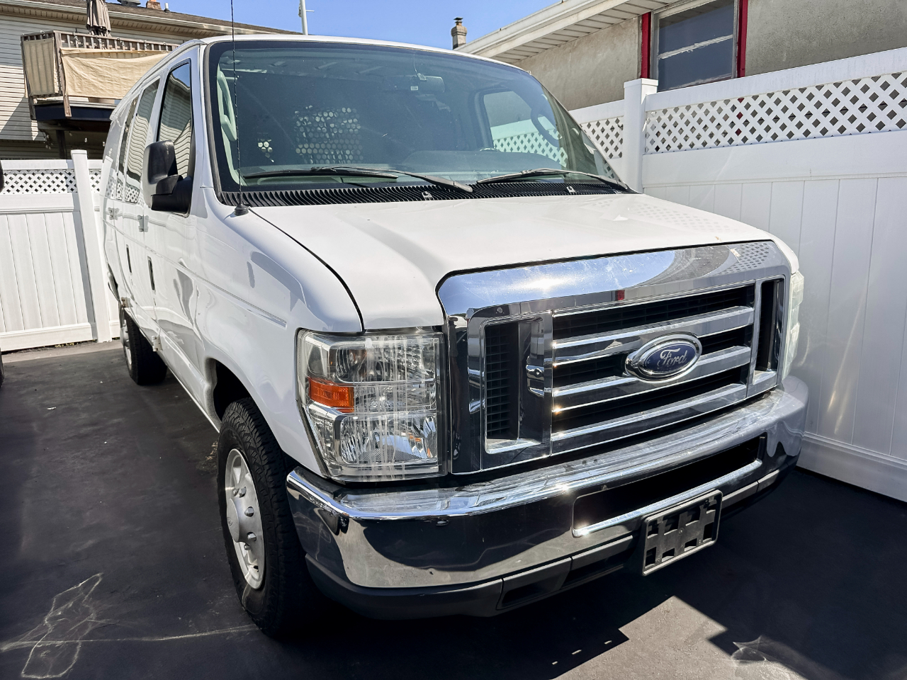 2010 Ford E-Series Econoline Van