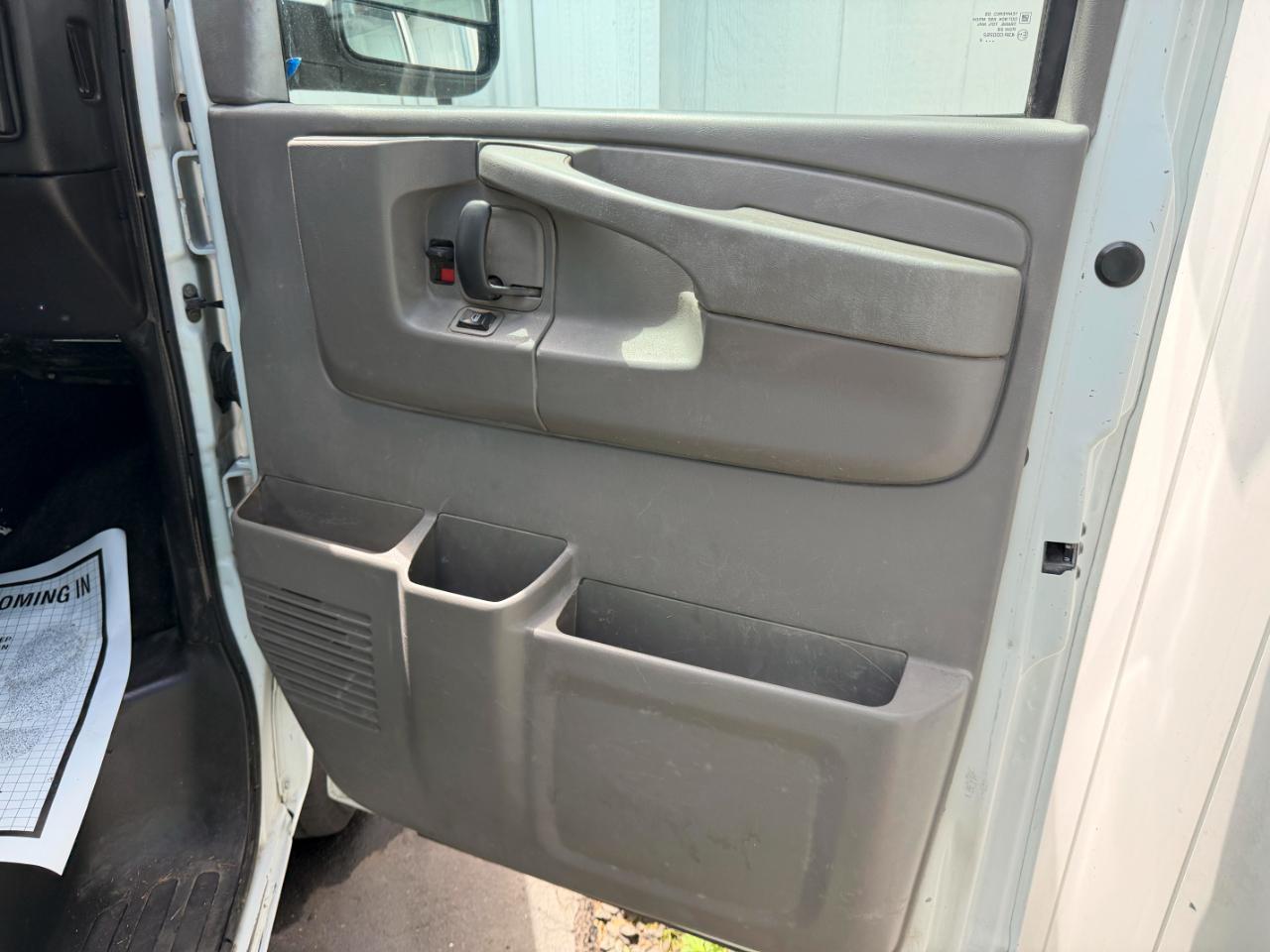 Chevrolet Express LT 3500 Extended 2012
