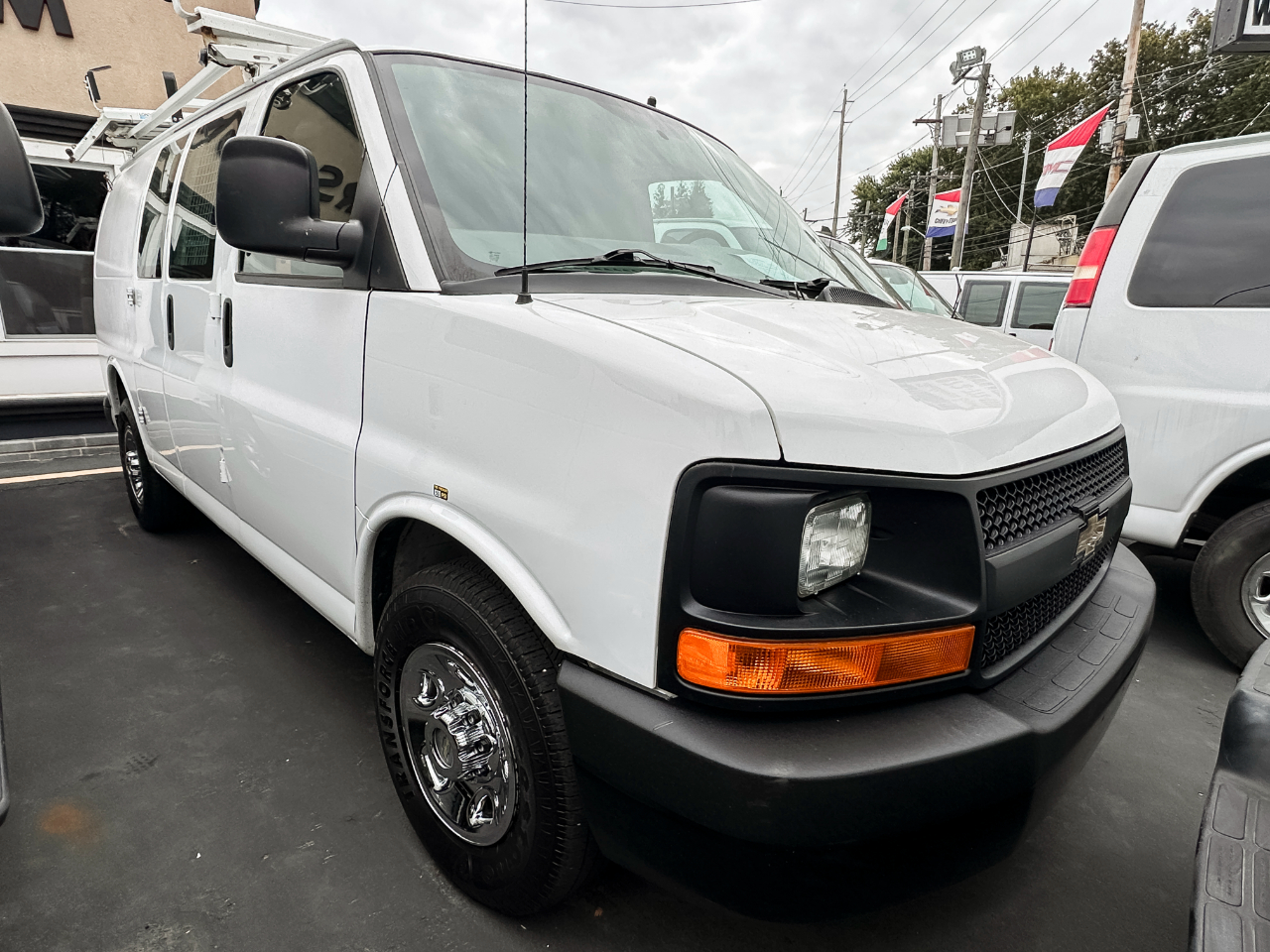 2013 Chevrolet Express Cargo Work Van's photo