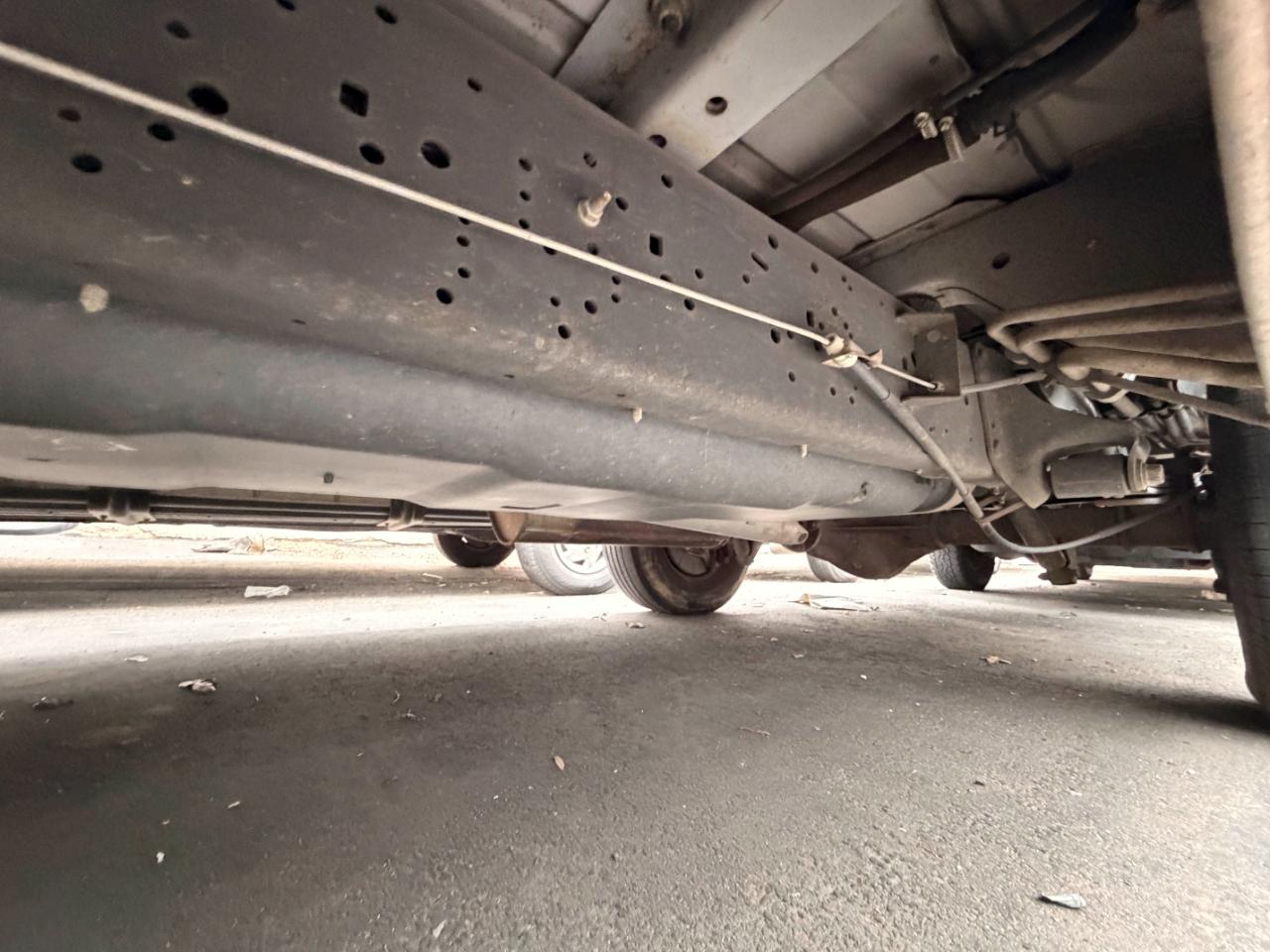 Ford Econoline E-350 XL Super Duty 2014