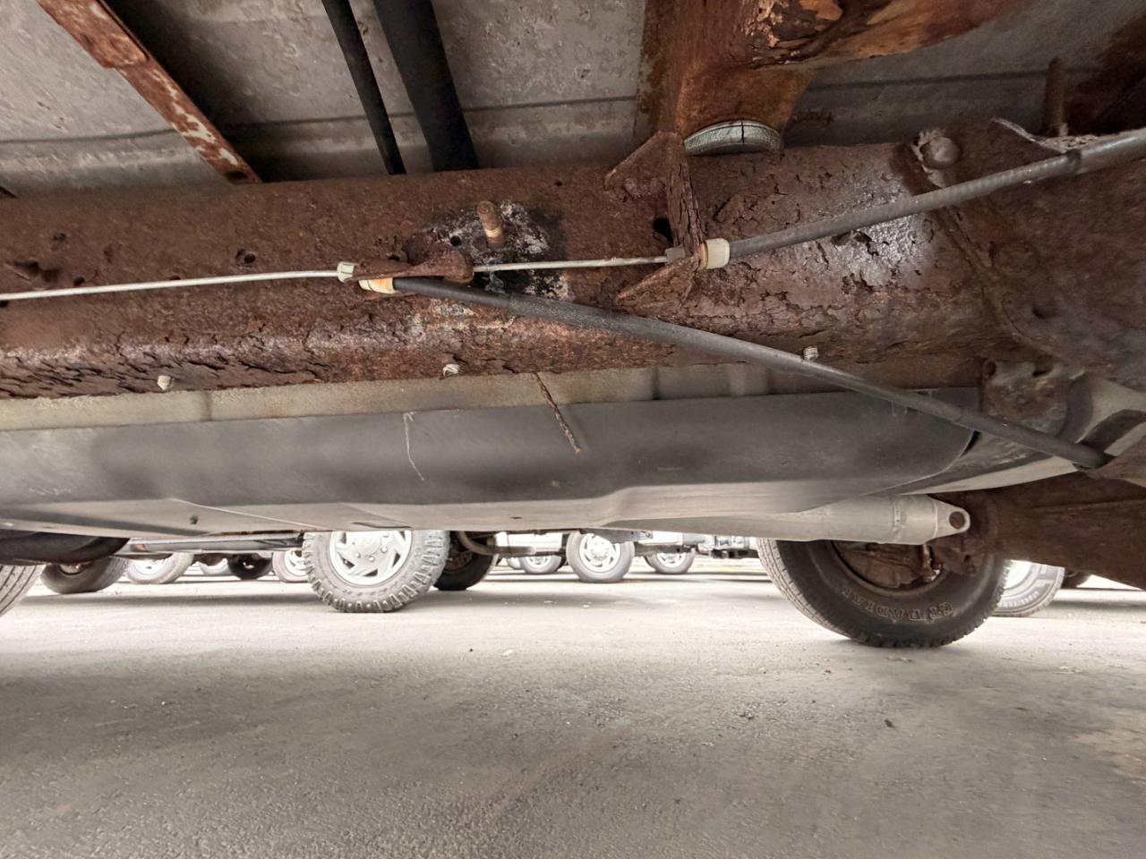 Ford Econoline E-250 2009