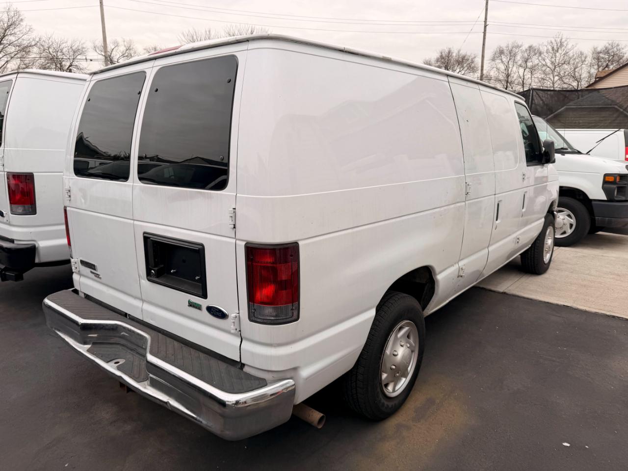 Ford Econoline E-150 2012