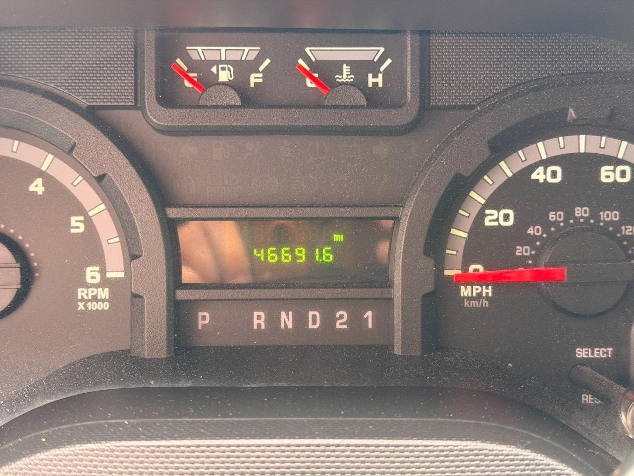 Ford Econoline E-250 2012