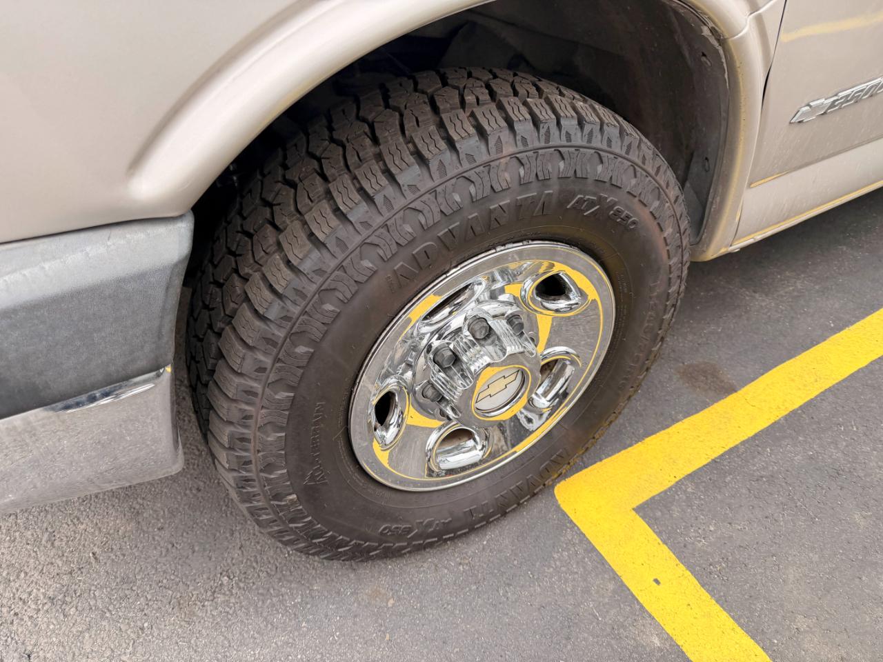 Chevrolet Express 3500 Extended 2005