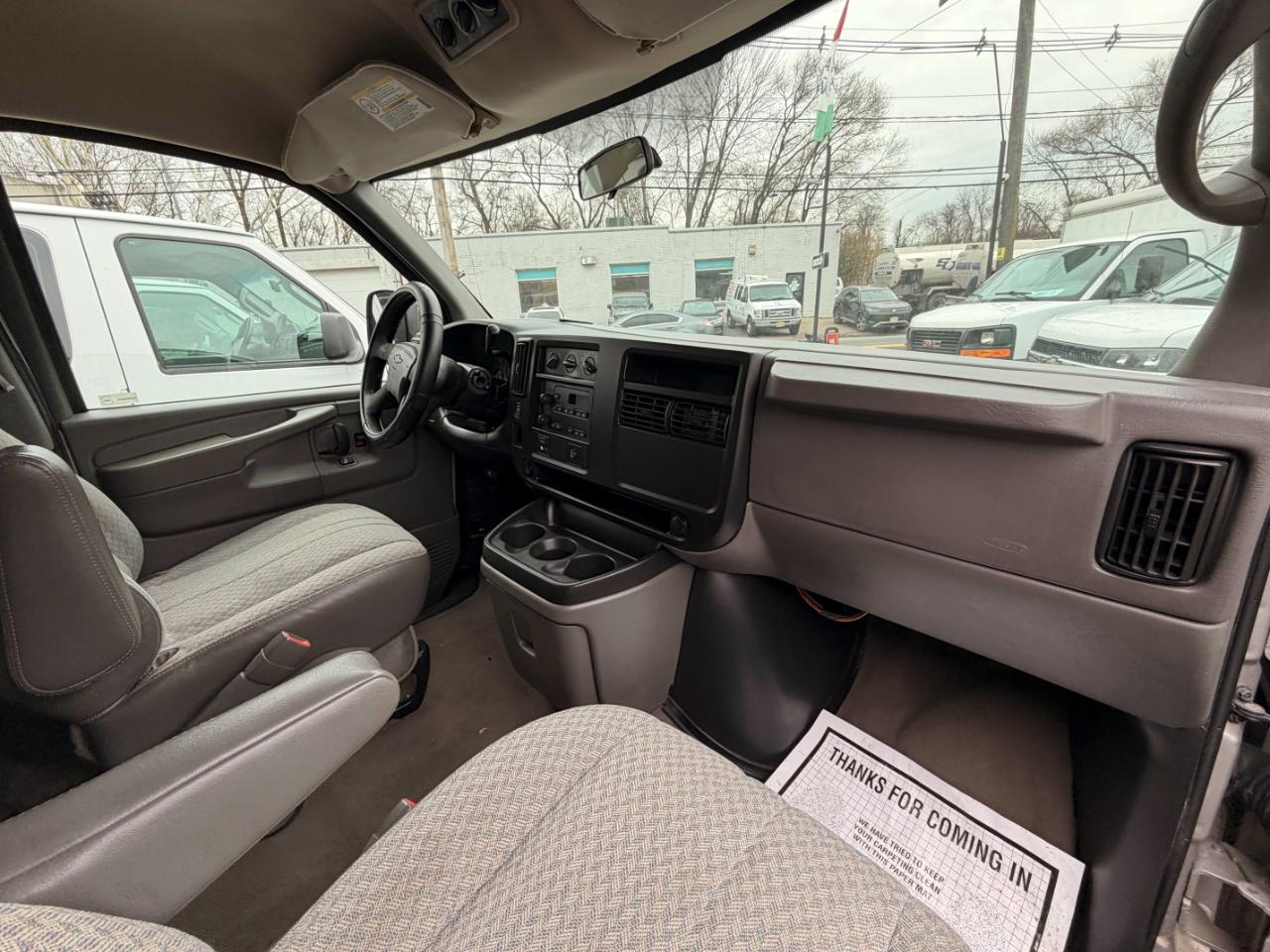 Chevrolet Express 3500 Extended 2005