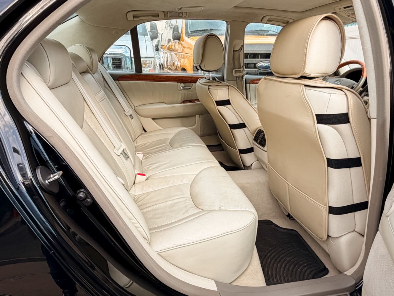 Lexus LS 430 Sedan 2004