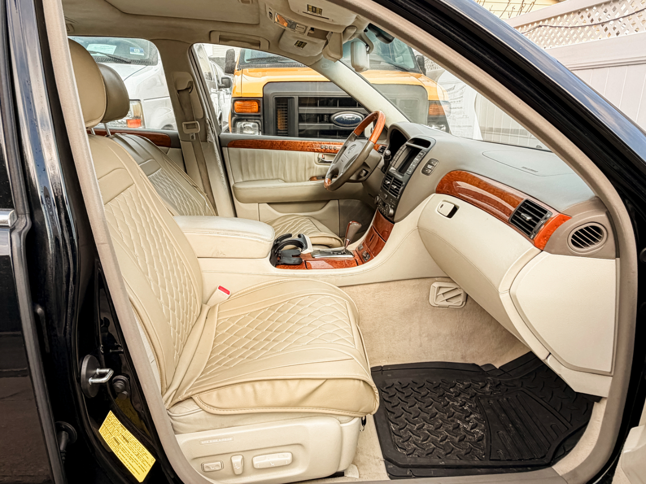 Lexus LS 430 Sedan 2004