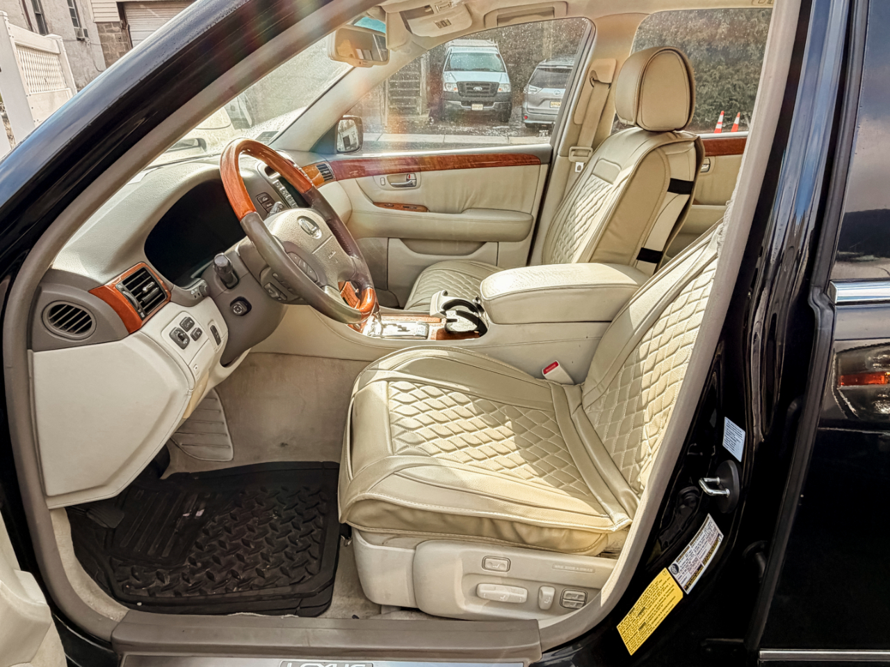 Lexus LS 430 Sedan 2004