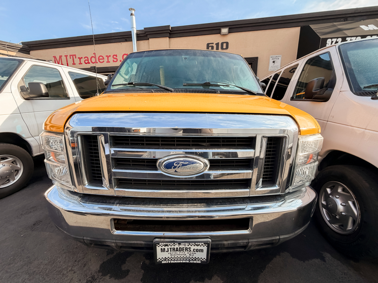 Ford Econoline E-250 2014