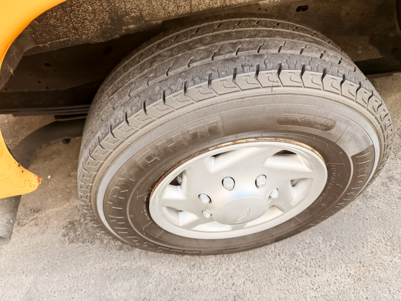 Ford Econoline E-250 2014