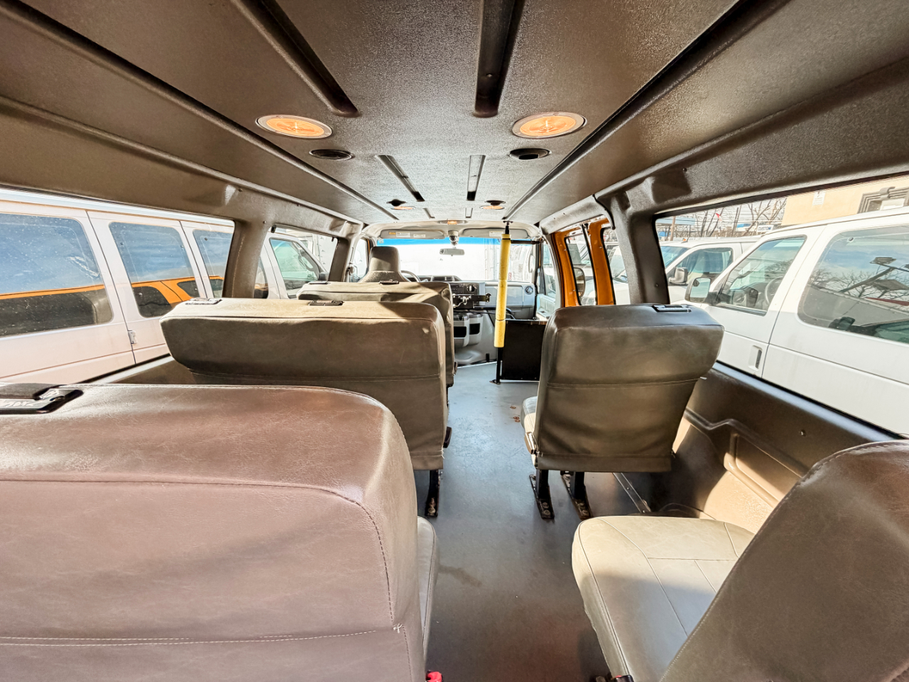 Ford Econoline E-250 2014