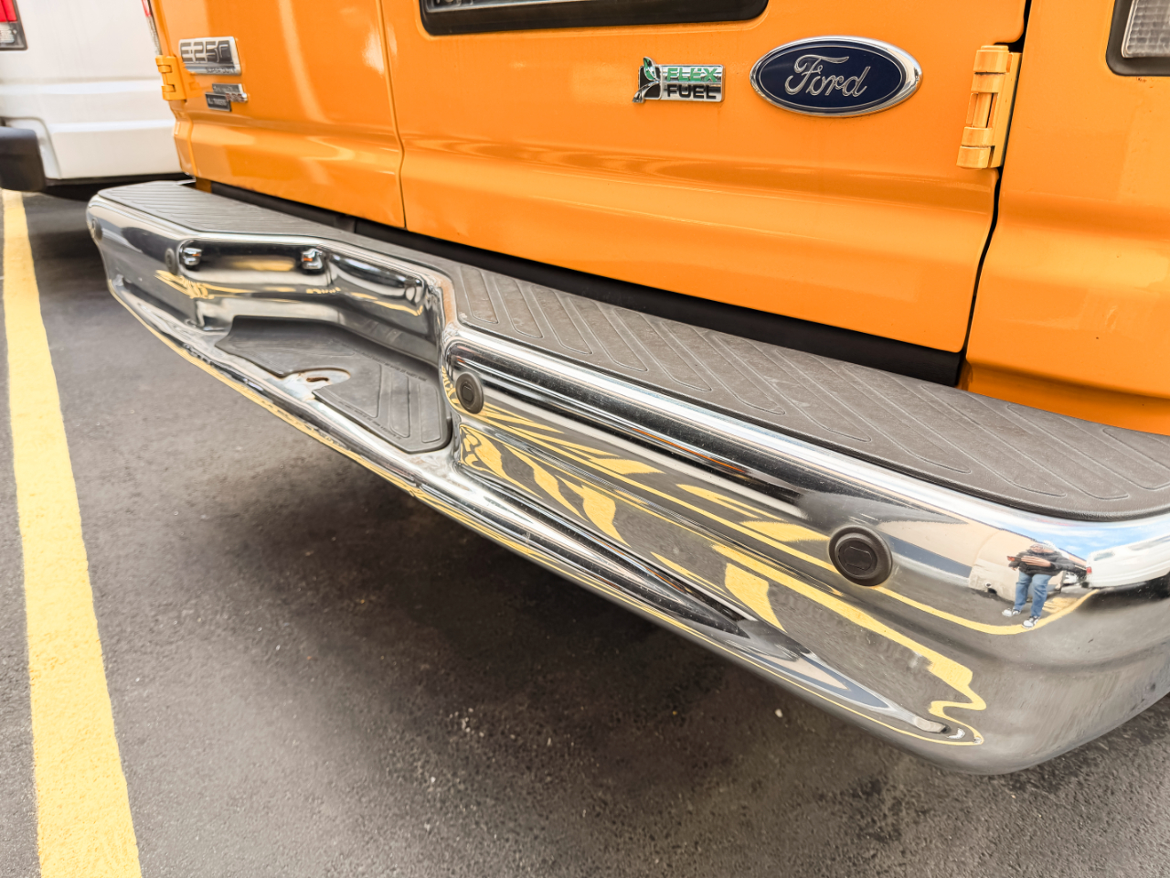 Ford Econoline E-250 2014