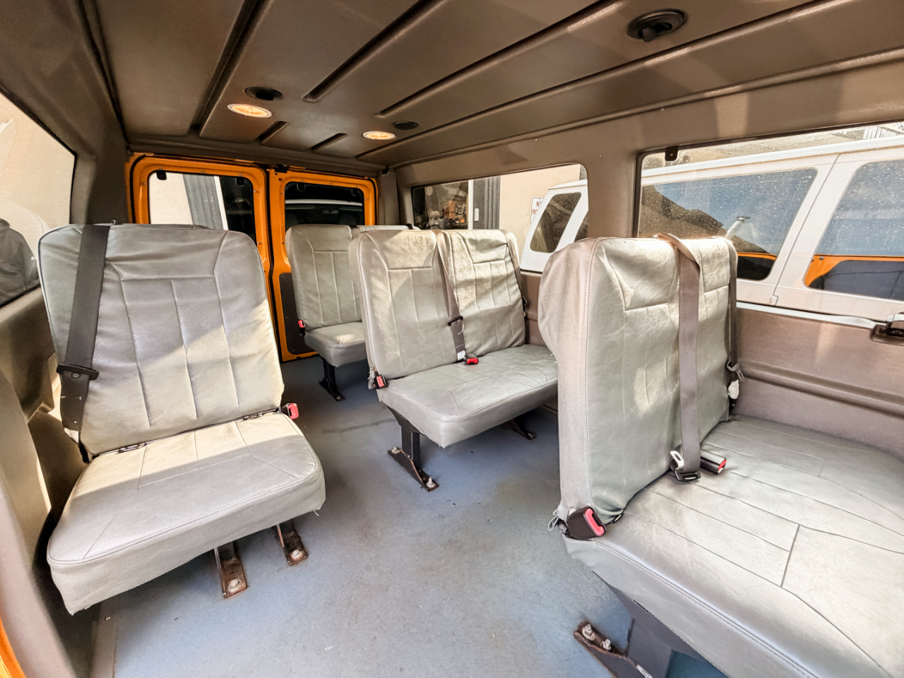 Ford Econoline E-250 2014