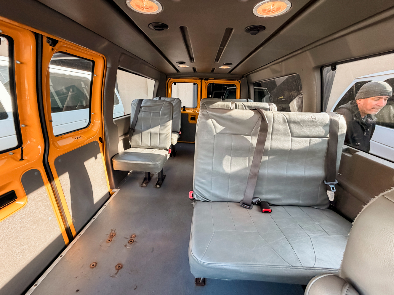 Ford Econoline E-250 2014