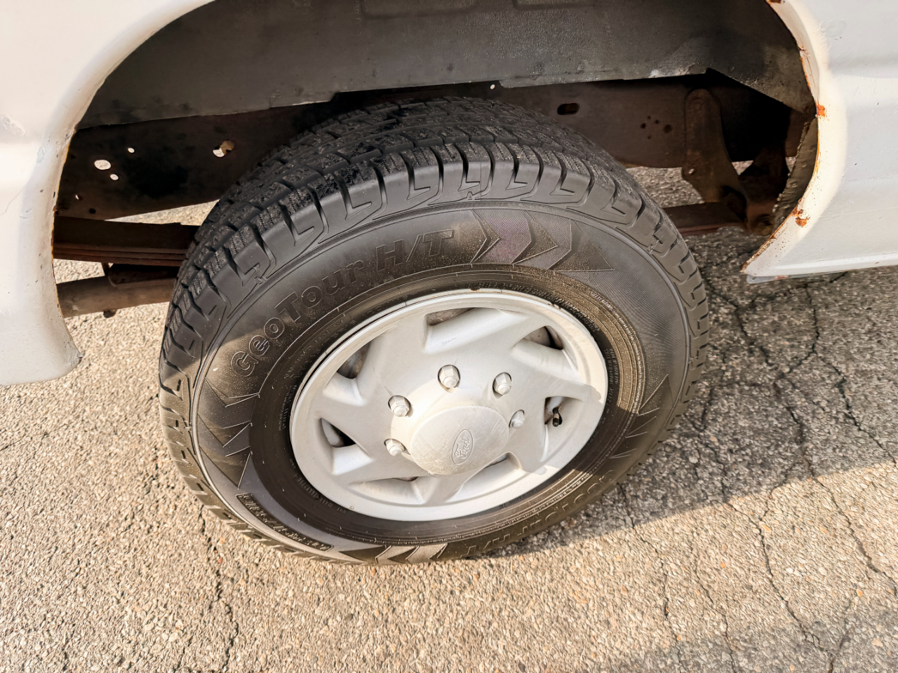 Ford Econoline E-250 2008