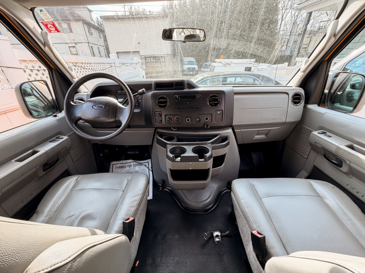 Ford Econoline E-250 2012