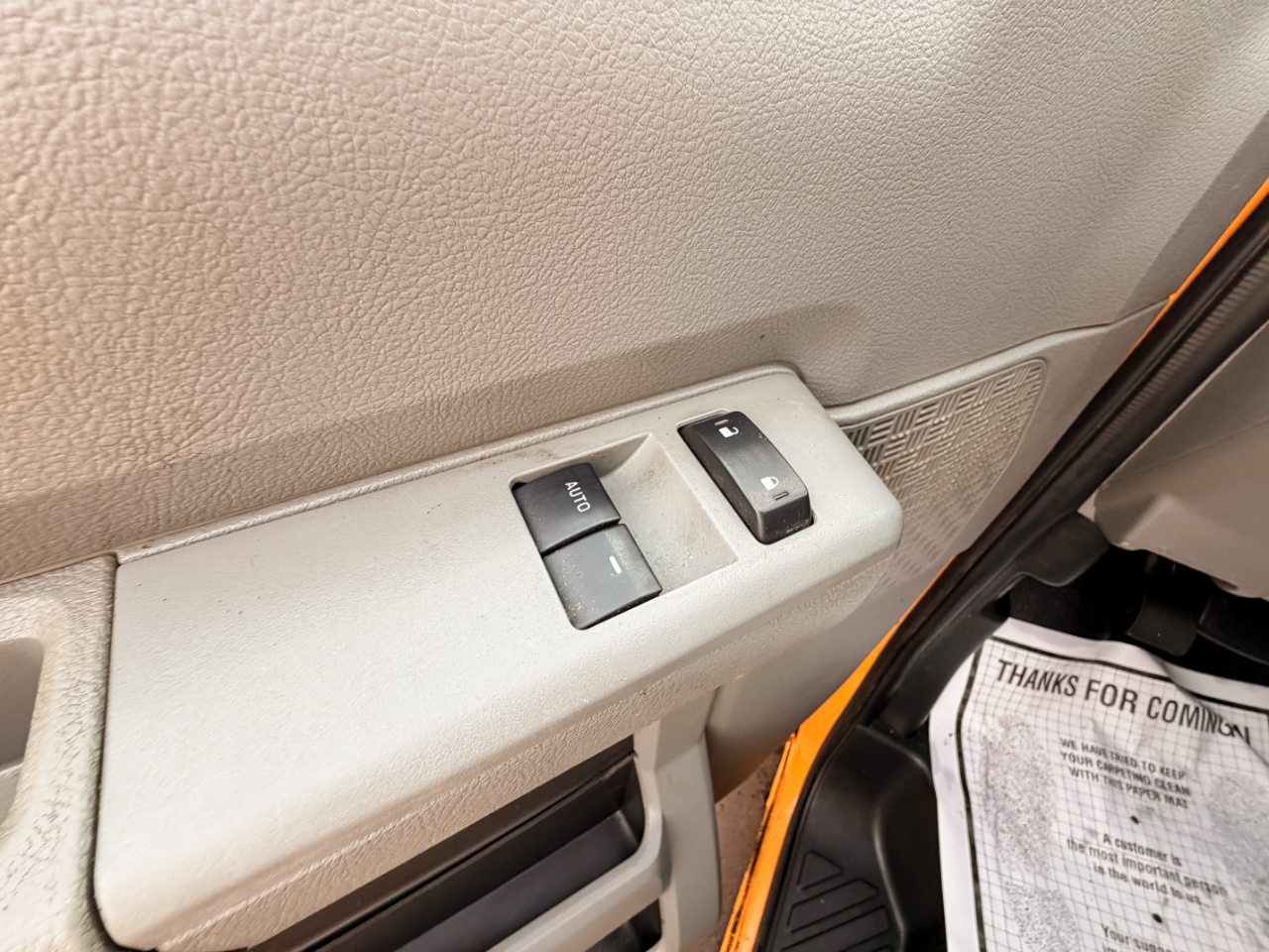 Ford Econoline E-250 2012