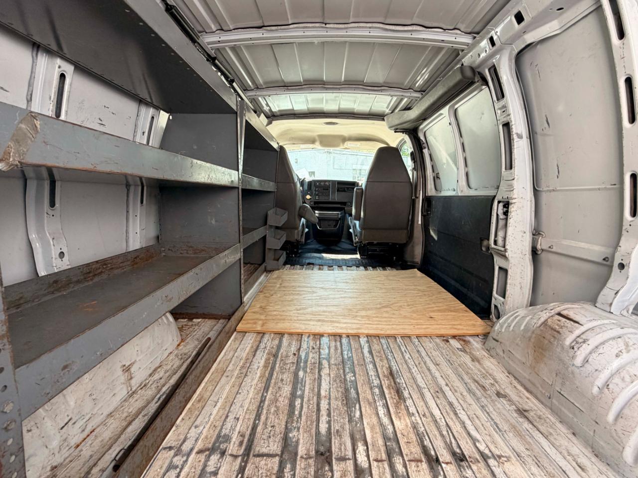 Chevrolet Express 3500 Cargo 2006