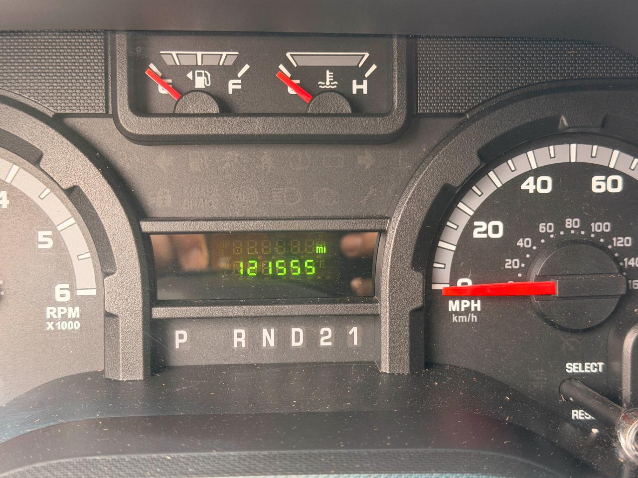 Ford Econoline E-350 XLT Super Duty Extended 2012