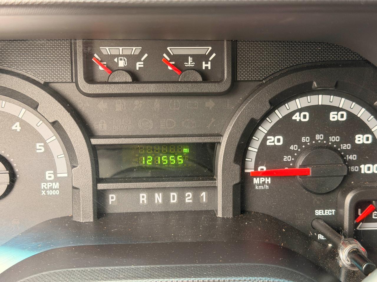 Ford Econoline E-350 XLT Super Duty Extended 2012