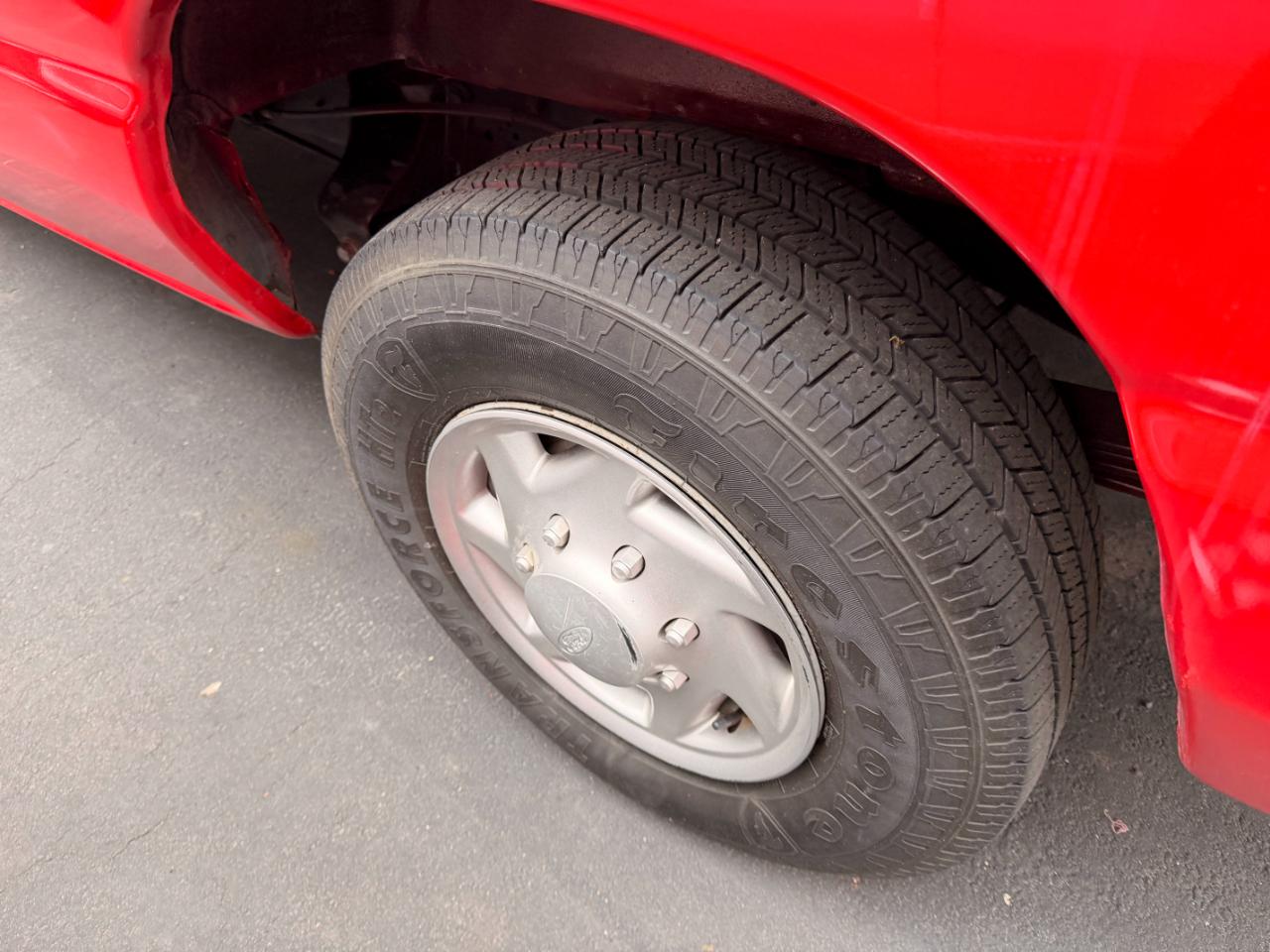 Ford Econoline E-350 XL Super Duty Extended 2010