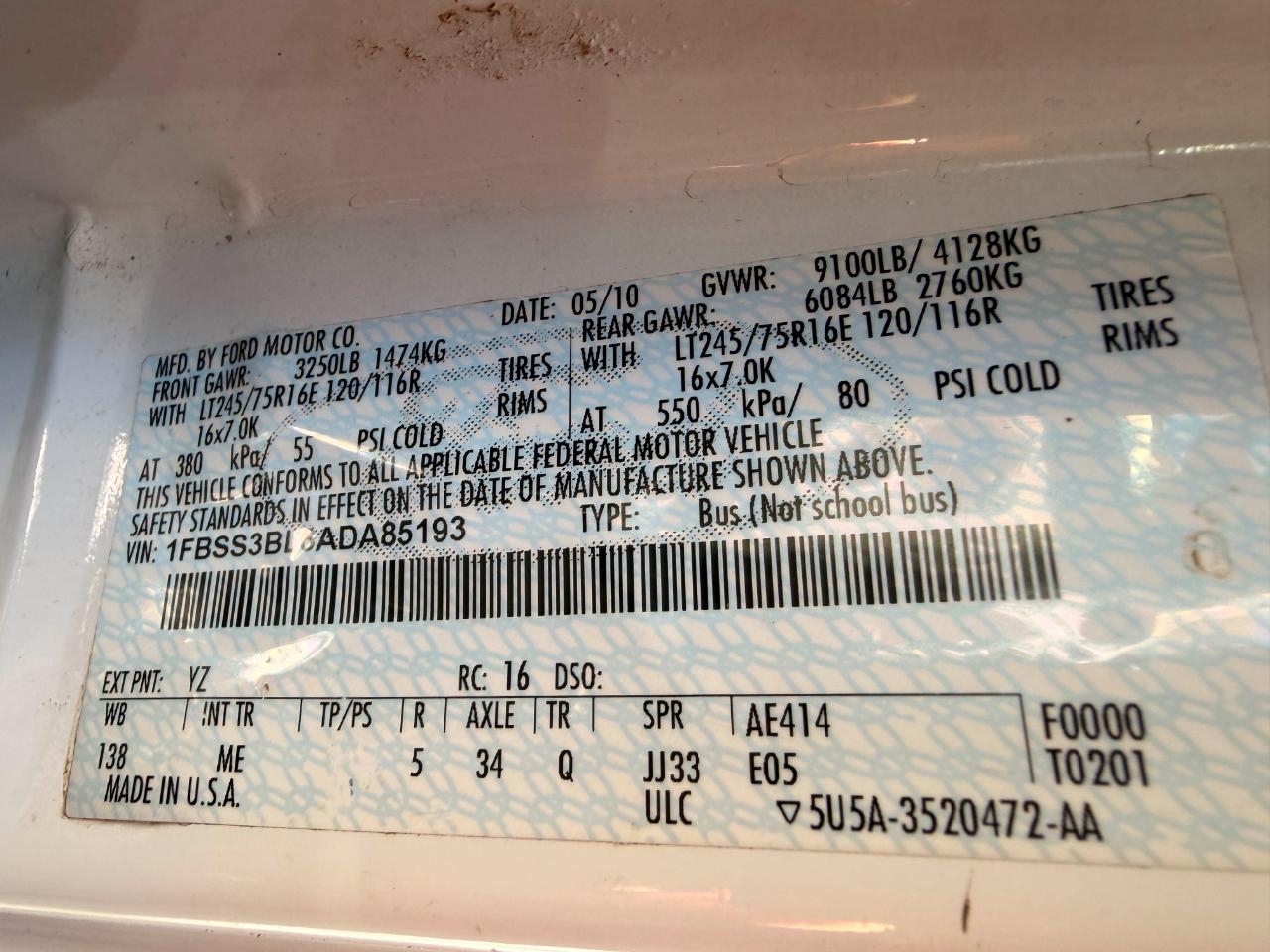 Ford Econoline E-350 XL Super Duty Extended 2010