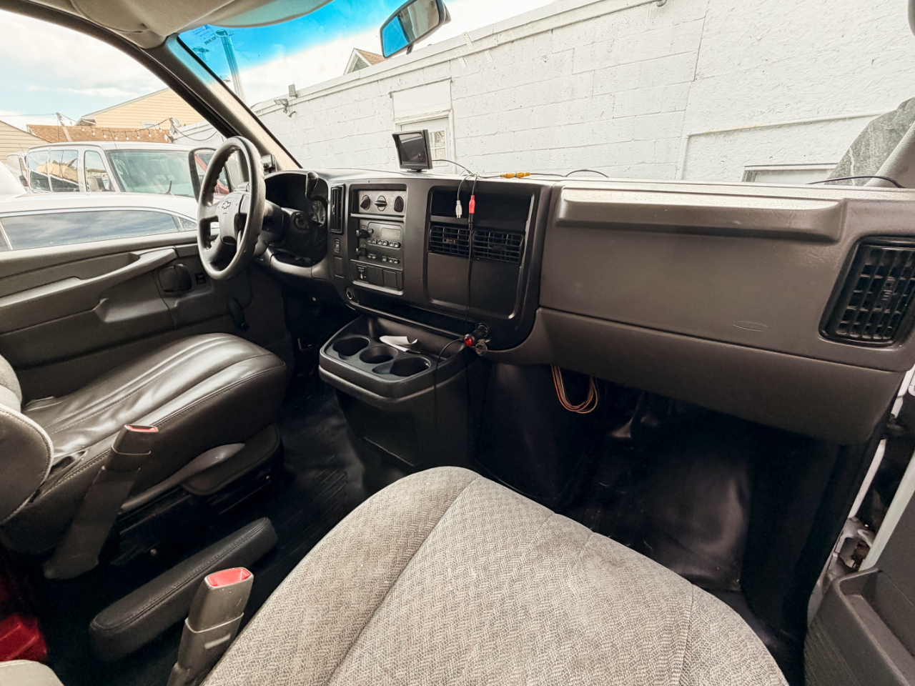 Chevrolet Express 3500 Cargo 2005