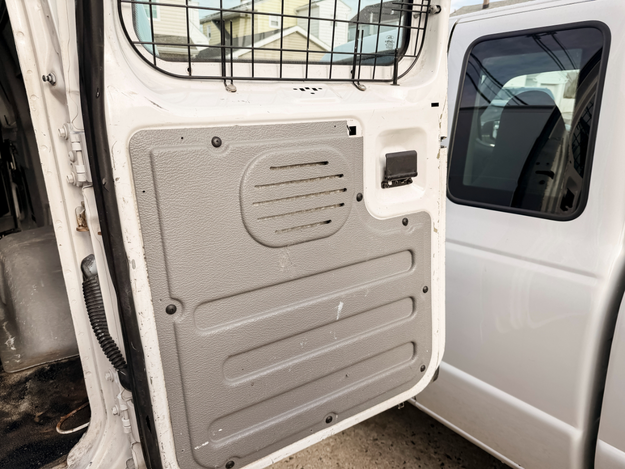 Ford Econoline E-250 2008