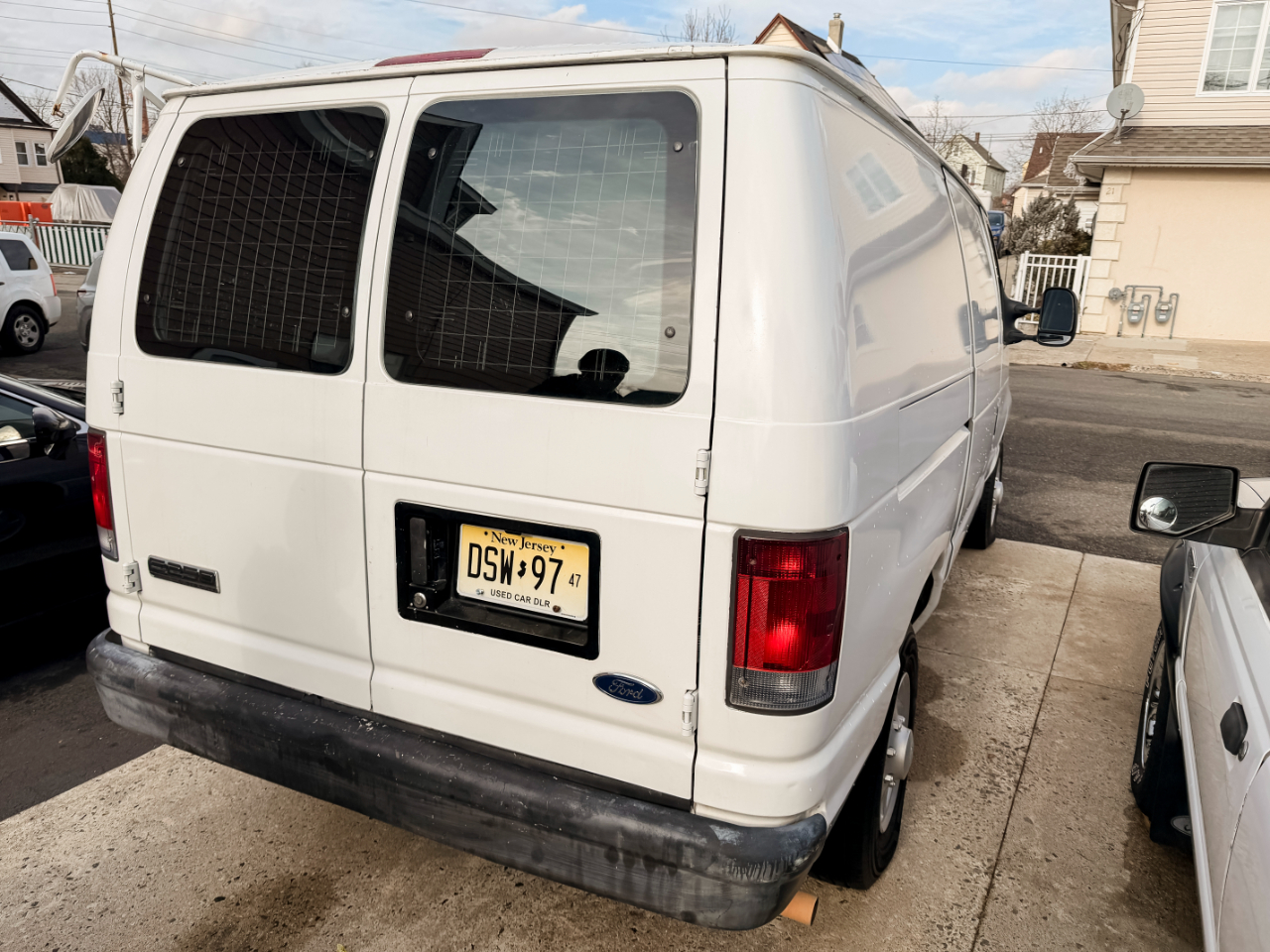 Ford Econoline E-250 2008