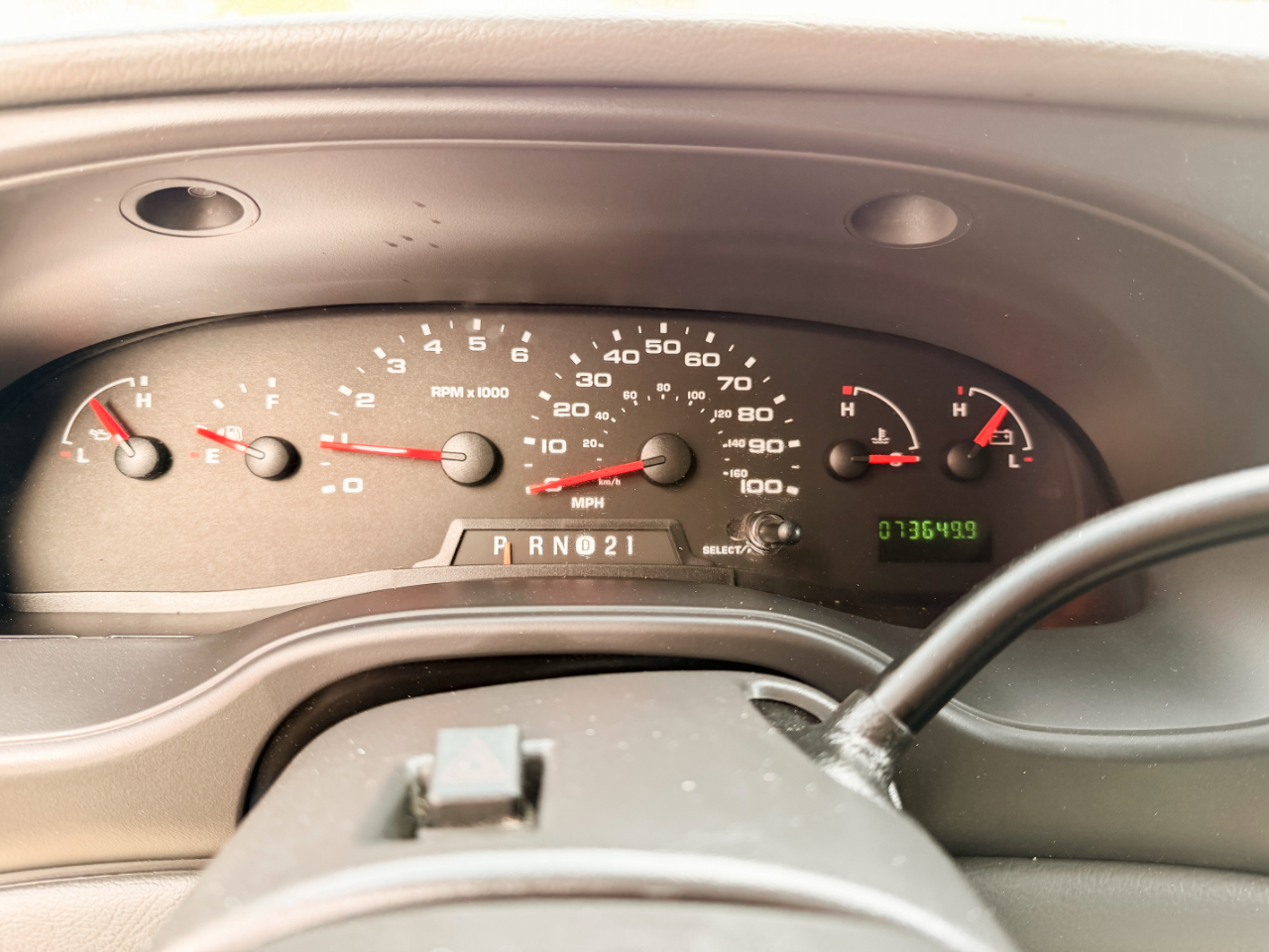 Ford Econoline E-250 2008