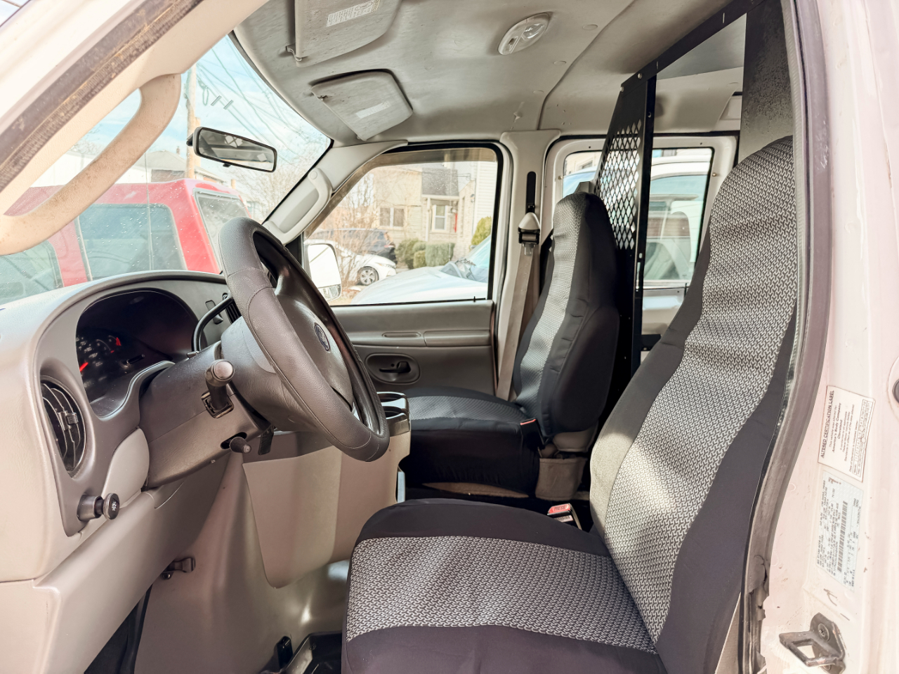 Ford Econoline E-250 Extended 2004